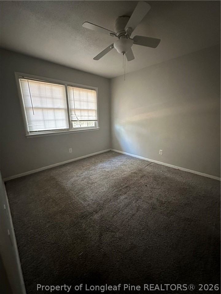 2122 Malloy St #5 - Photo 2 of 8