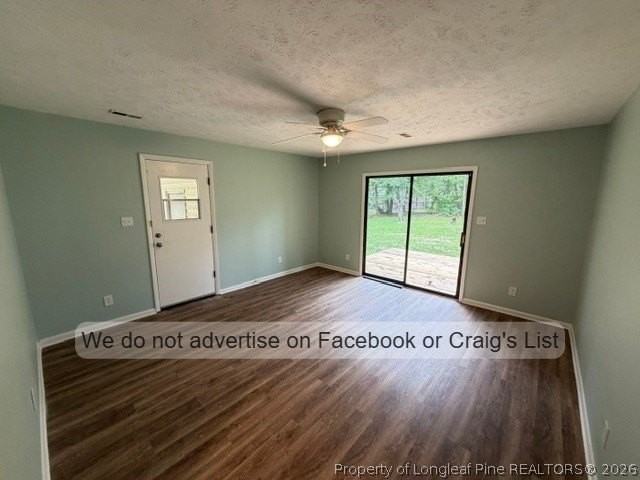 1936 Wordsworth Dr - Photo 3 of 11