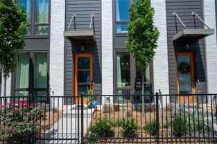 452 Latta St Ne - Photo 1 of 1