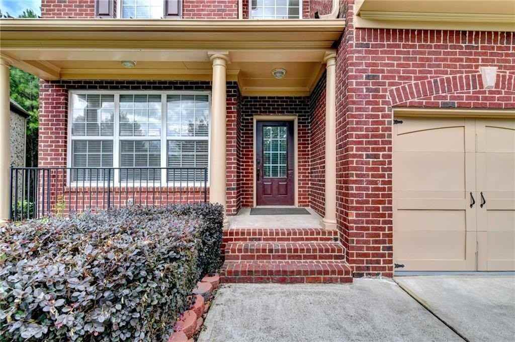 2511 Royston Dr - Photo 3 of 50