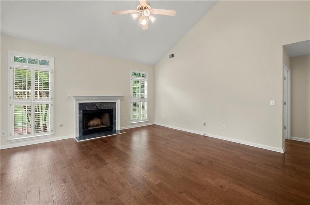 1124 Sadlers Way - Photo 4 of 22