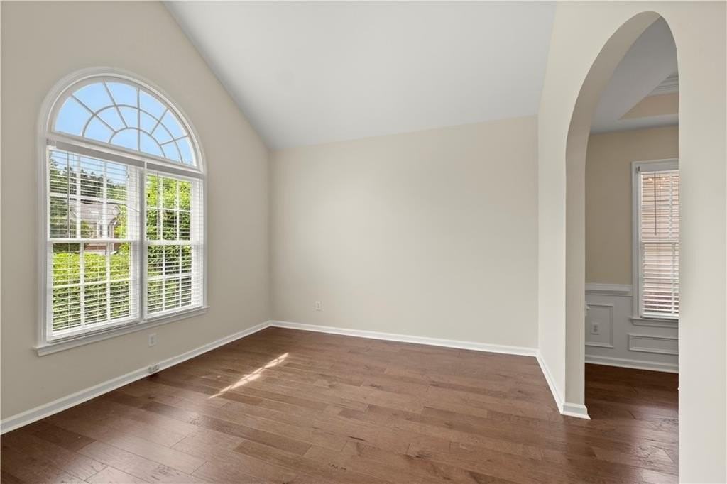 1124 Sadlers Way - Photo 5 of 22