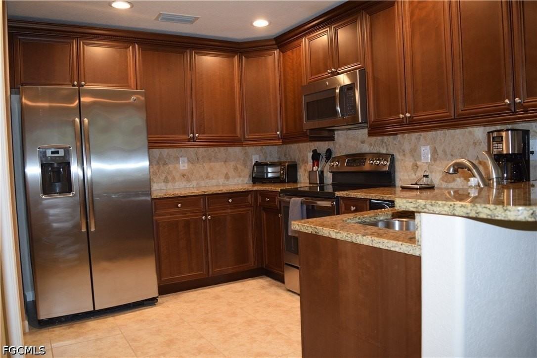 6661 Alden Woods Cir #101 - Photo 3 of 26