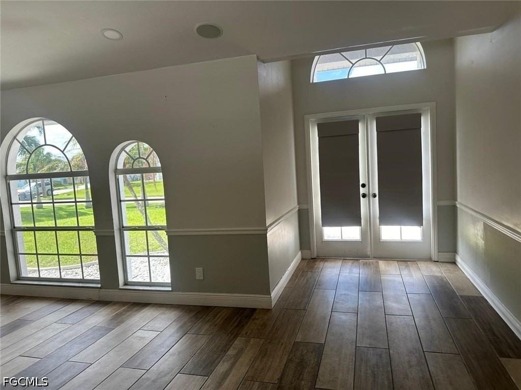 3933 Sw 25th Pl - Photo 4 of 17