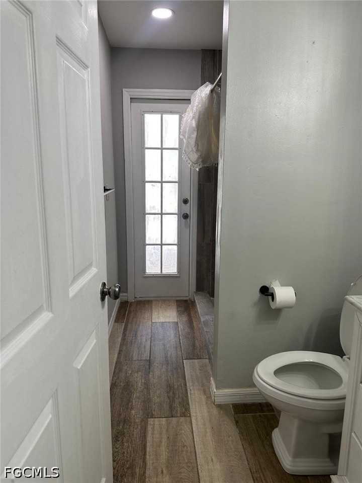 3933 Sw 25th Pl - Photo 7 of 17