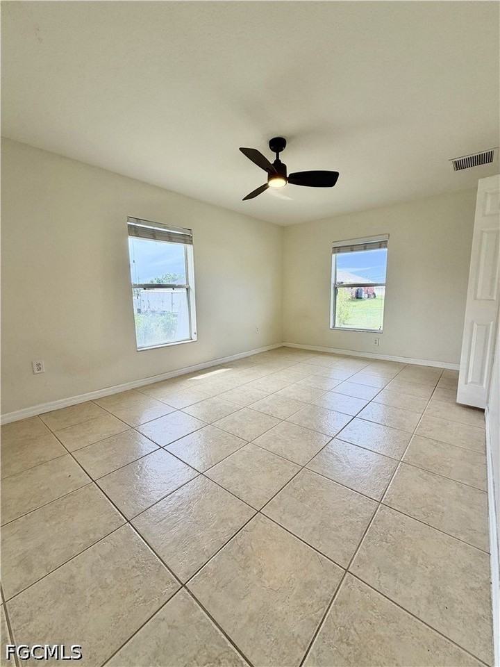 1019 Angelo Ave - Photo 6 of 10