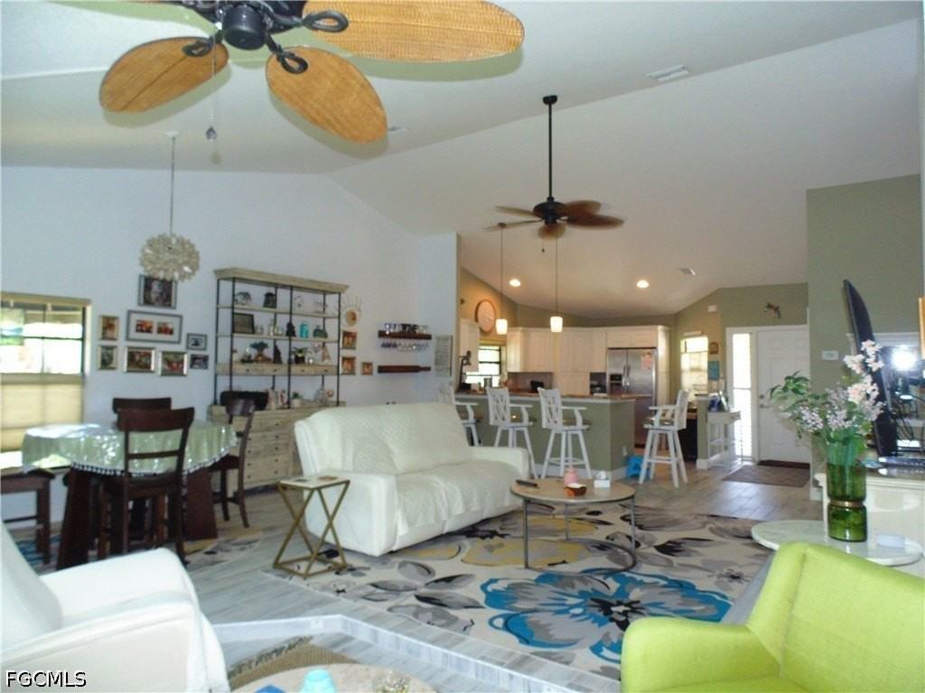 9645 Halyards Ct #24 - Photo 6 of 25