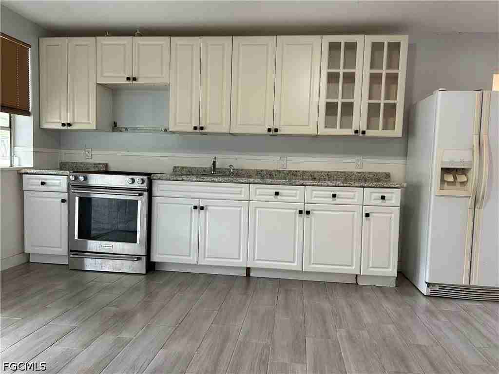 4465 Birmingham St - Photo 7 of 11