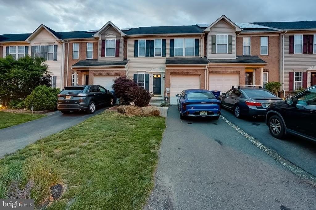 8 Peppermint Dr - Photo 2 of 20