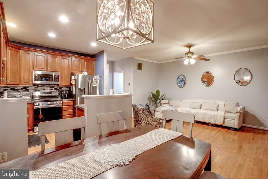 8 Peppermint Dr - Photo 4 of 20