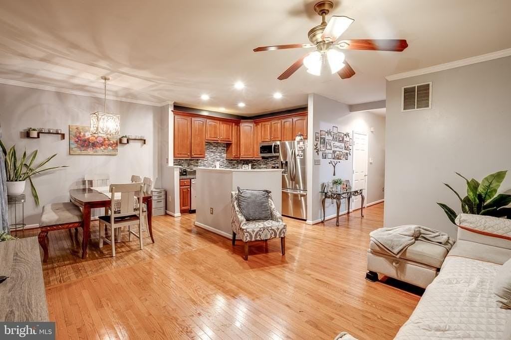 8 Peppermint Dr - Photo 5 of 20
