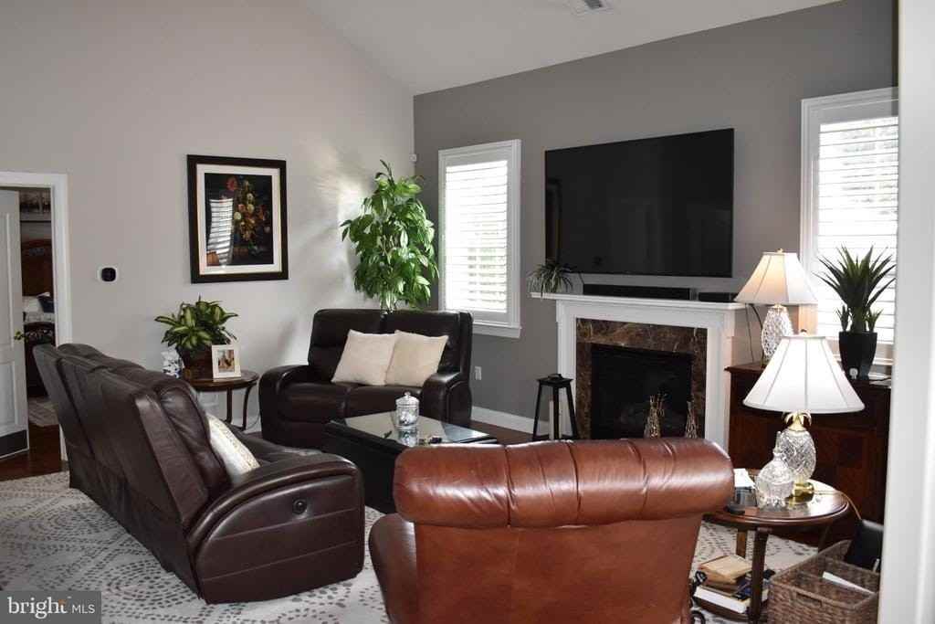 904 Sweet Briar Cir - Photo 3 of 4