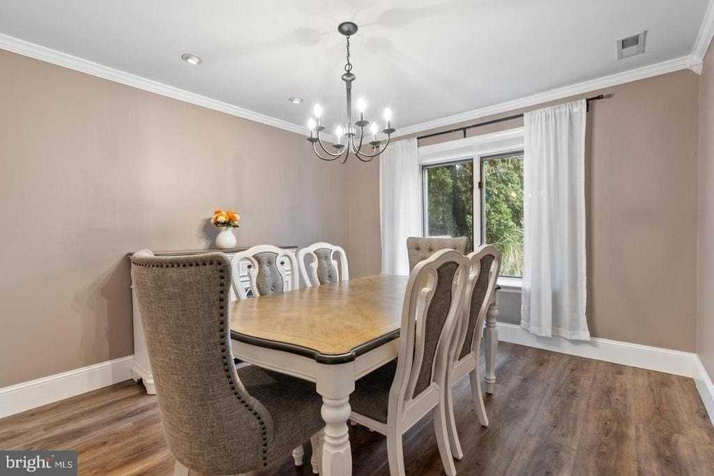 226 Farleigh Ct - Photo 6 of 26