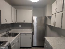 100 E Glenolden Ave - Photo 1 of 1