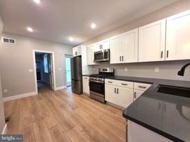 1324 S 9th St - Photo 1 of 1