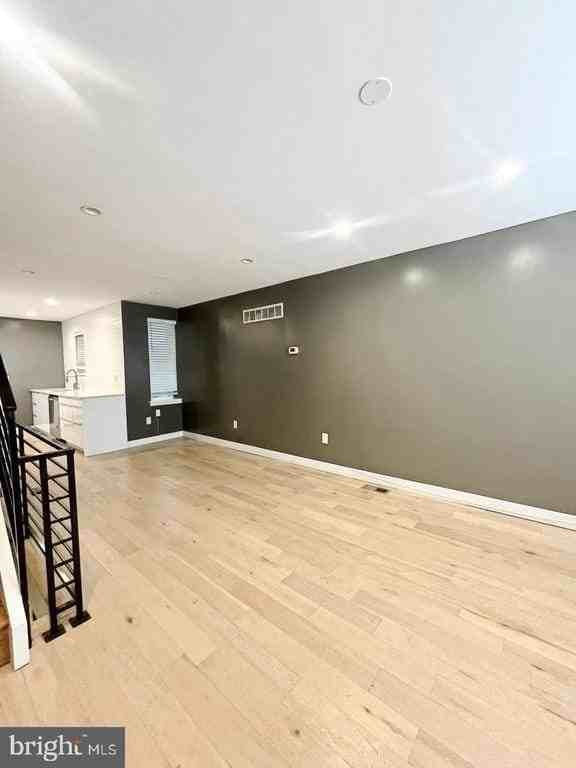 2626 Gerritt St - Photo 3 of 21