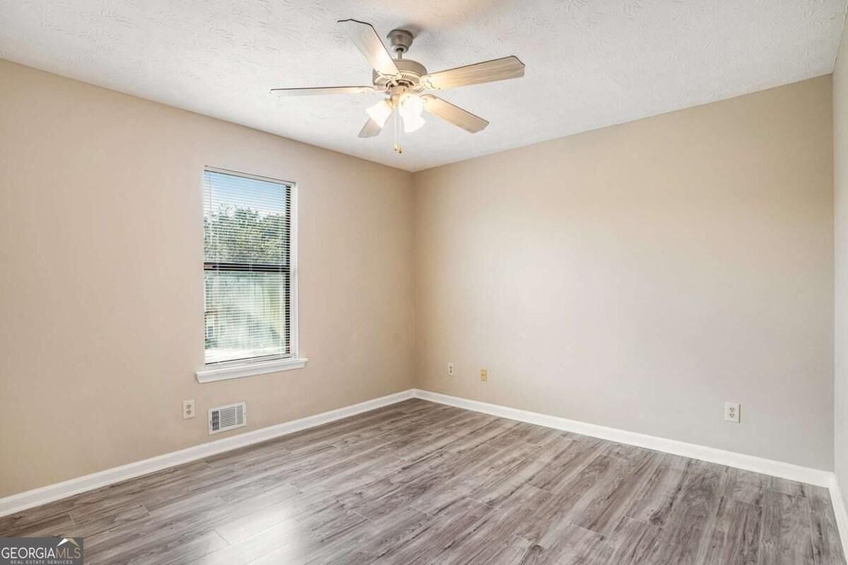 3602 Hopkins Ct - Photo 7 of 15
