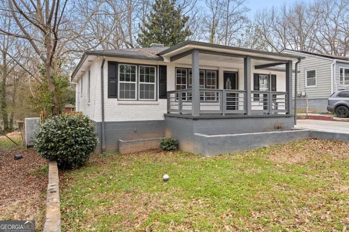 170 Stanhope Cir Nw - Photo 2 of 37
