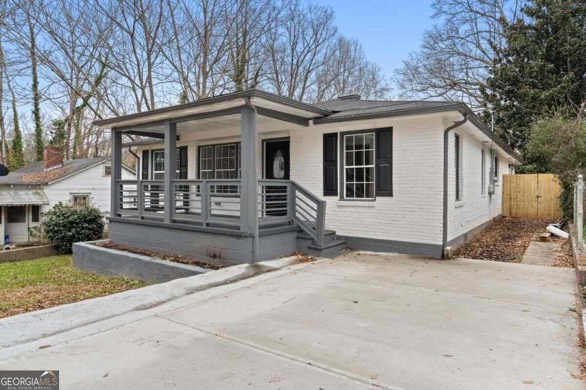 170 Stanhope Cir Nw - Photo 3 of 37