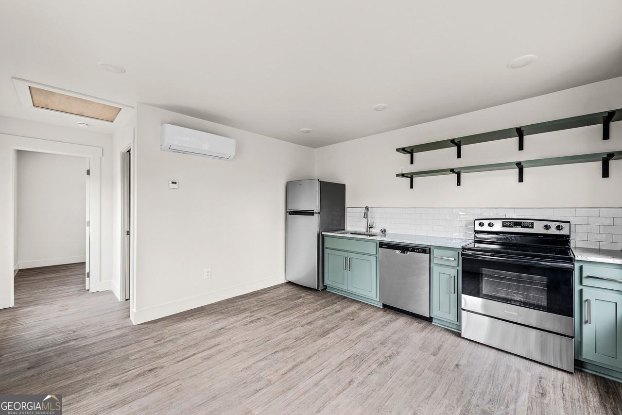 707A Jefferson St - Photo 4 of 19