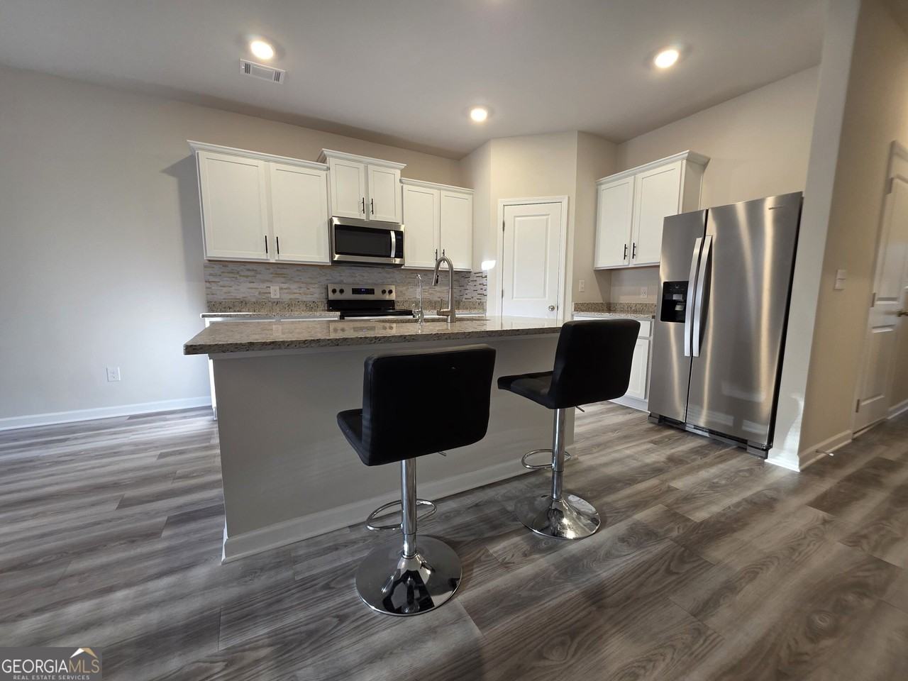 4169 Oakwood Terrace Ct - Photo 6 of 19