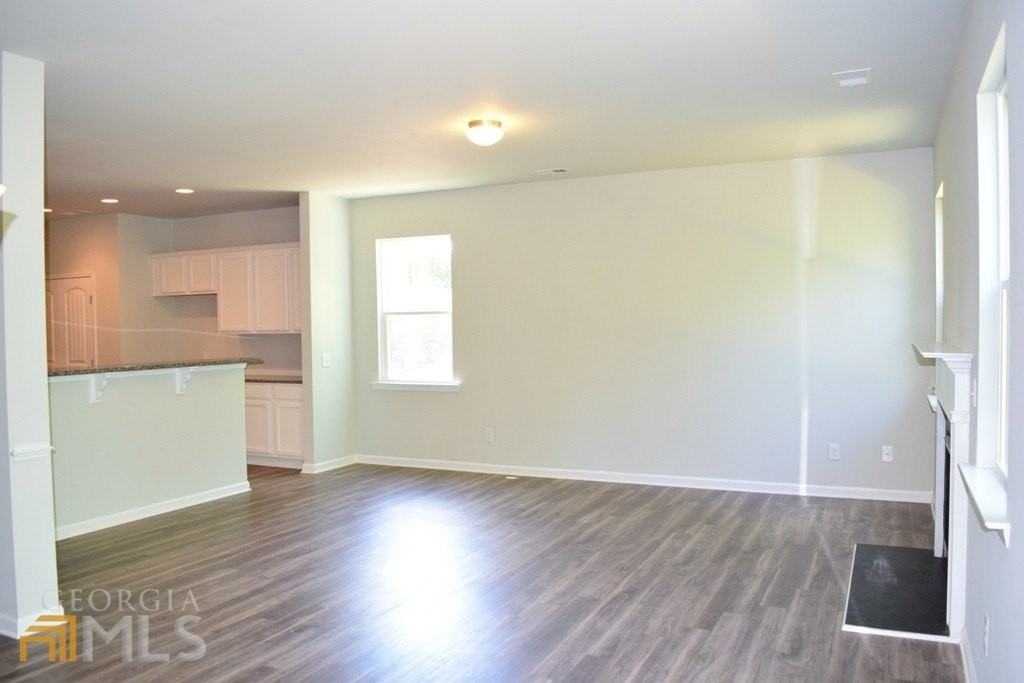 74 Newnan Lakes Dr - Photo 7 of 49