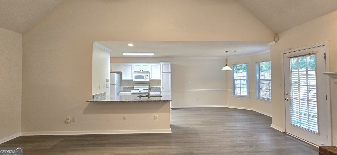 2 Mill Ridge Pl - Photo 4 of 44