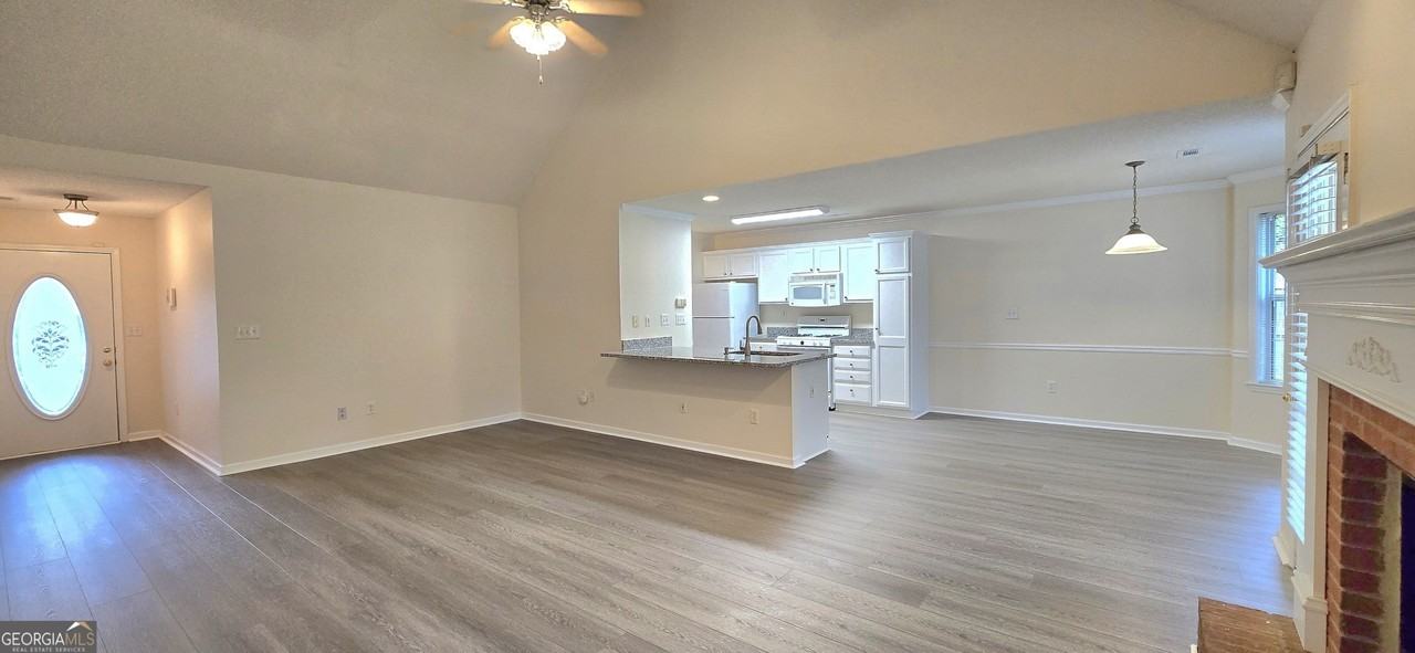 2 Mill Ridge Pl - Photo 6 of 44