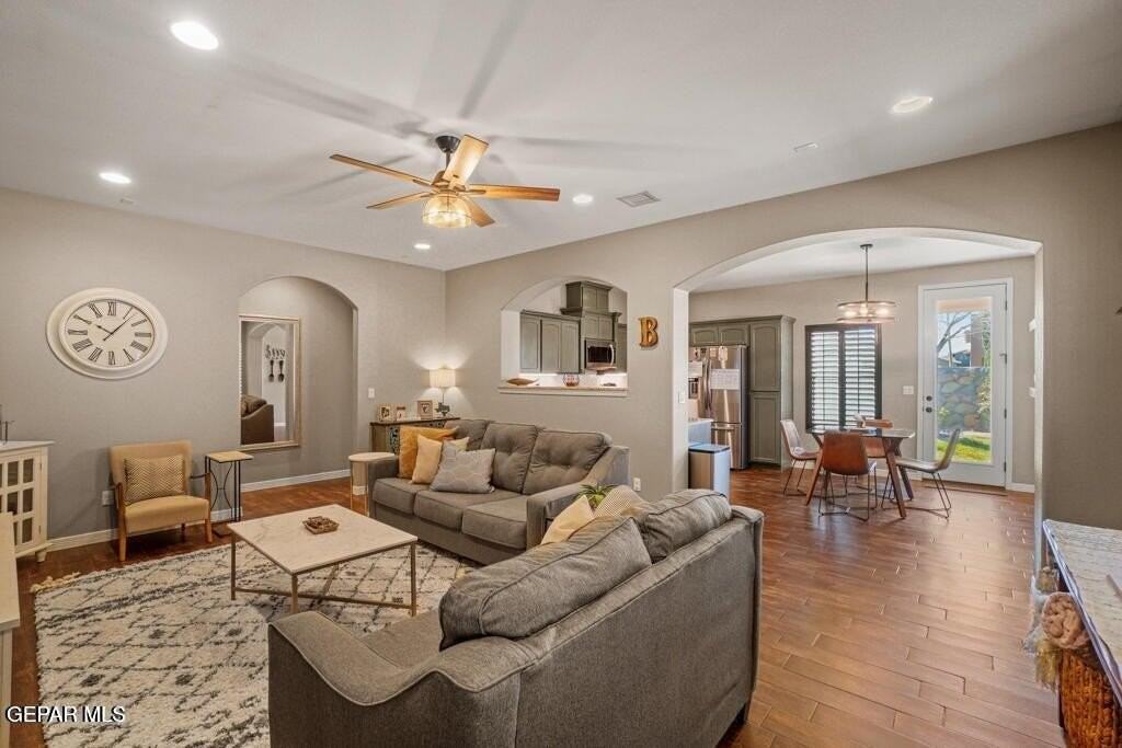 14648 Boer Trail Ave - Photo 5 of 40