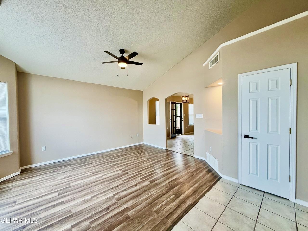 3904 Tierra Marfil Rd - Photo 3 of 30