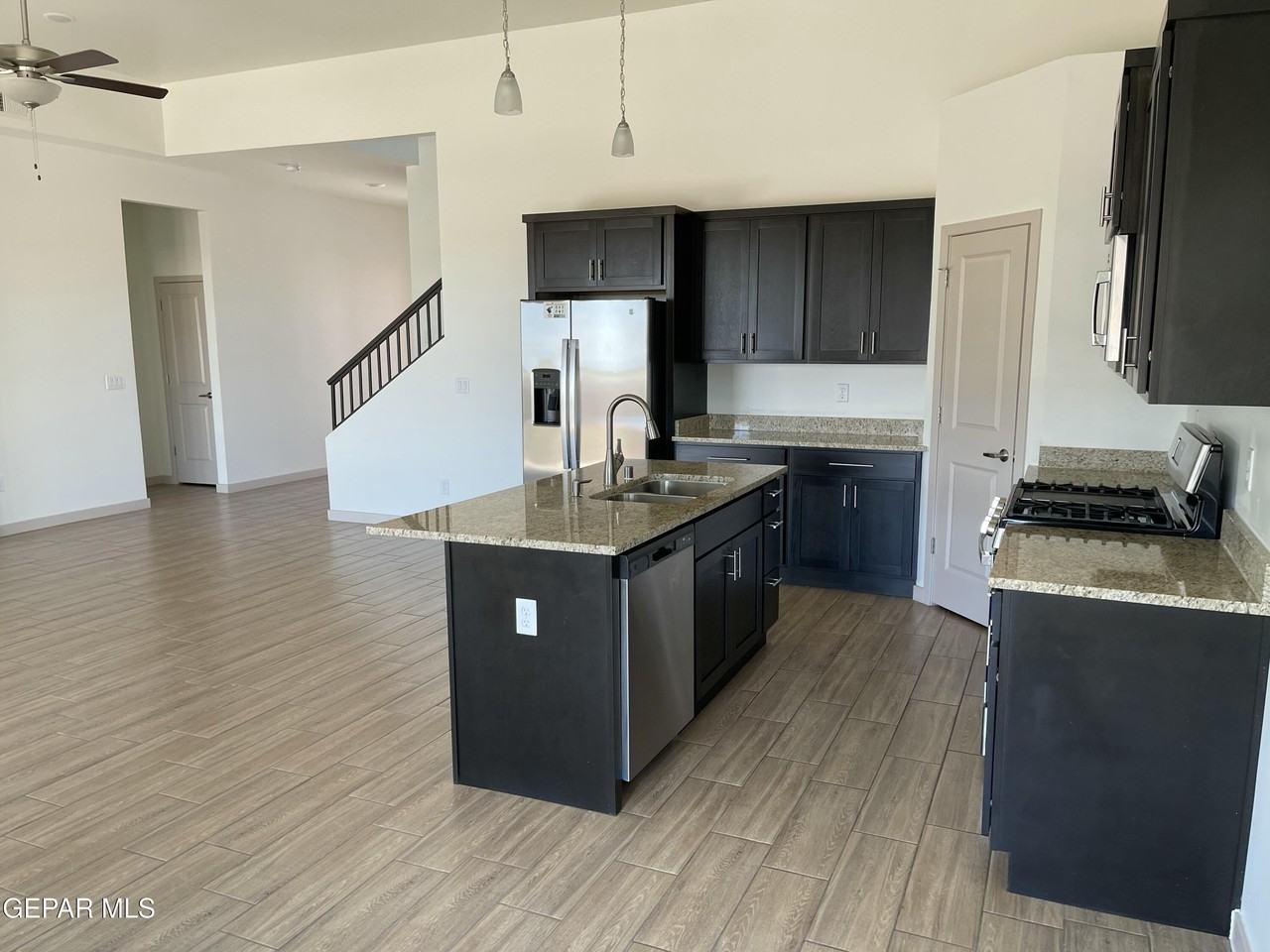 14732 John Mcneely Ave - Photo 6 of 21
