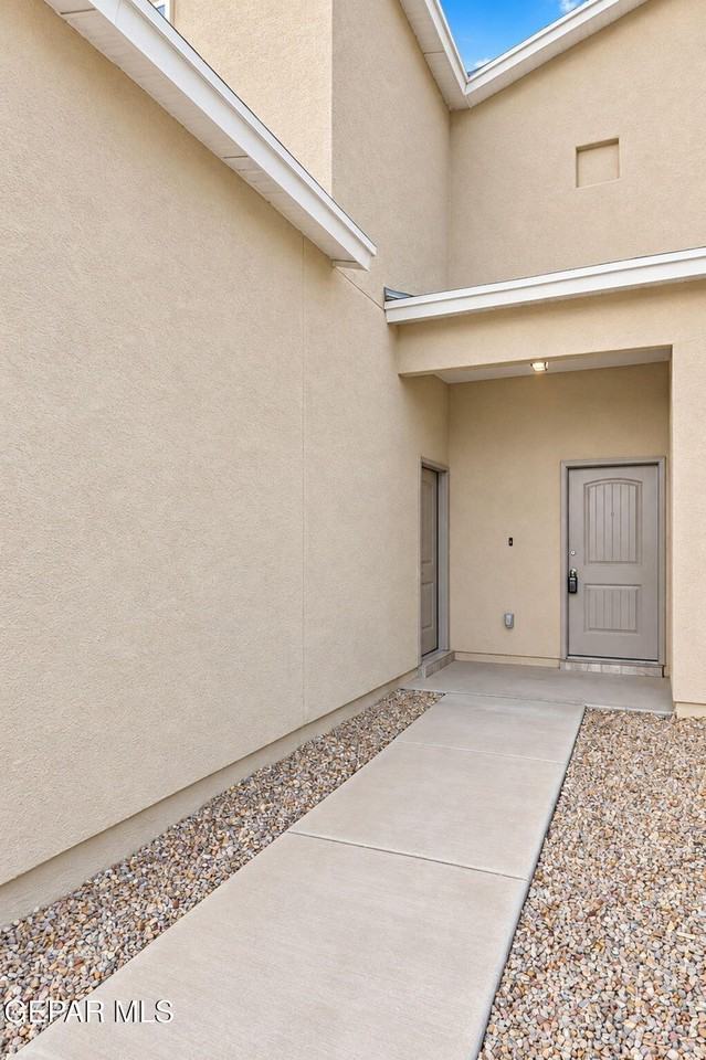 716 Hc Gilbert Minjares Dr #A - Photo 4 of 36