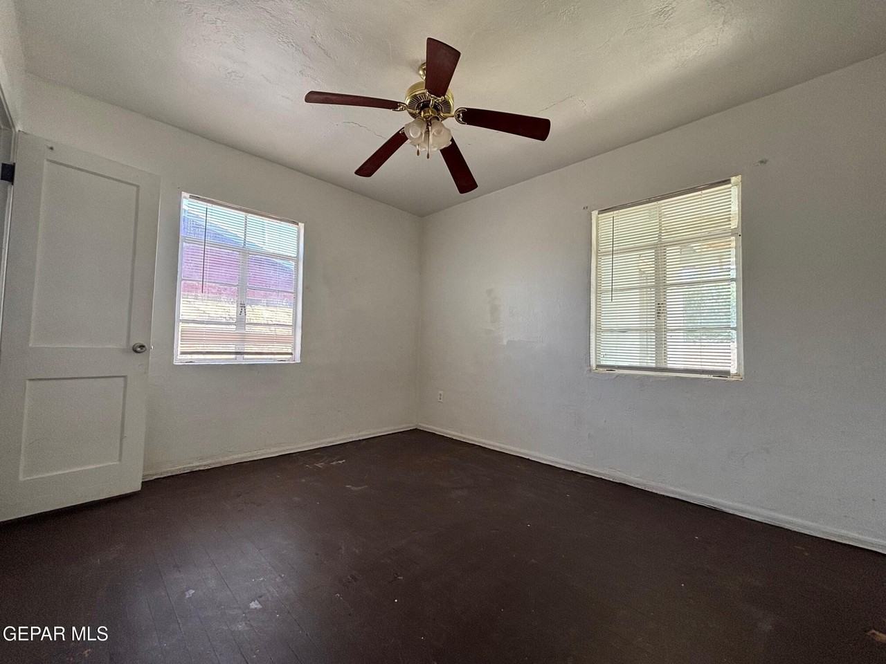 212 Red Robin Dr - Photo 6 of 11