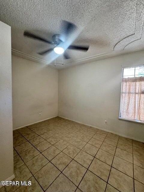 386 Mccune Rd - Photo 7 of 30
