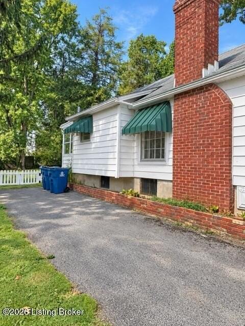 210 Linney Ave - Photo 3 of 25