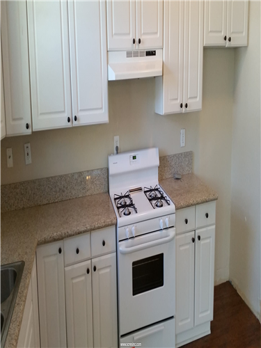 894 N Los Robles Ave - Photo 2 of 39