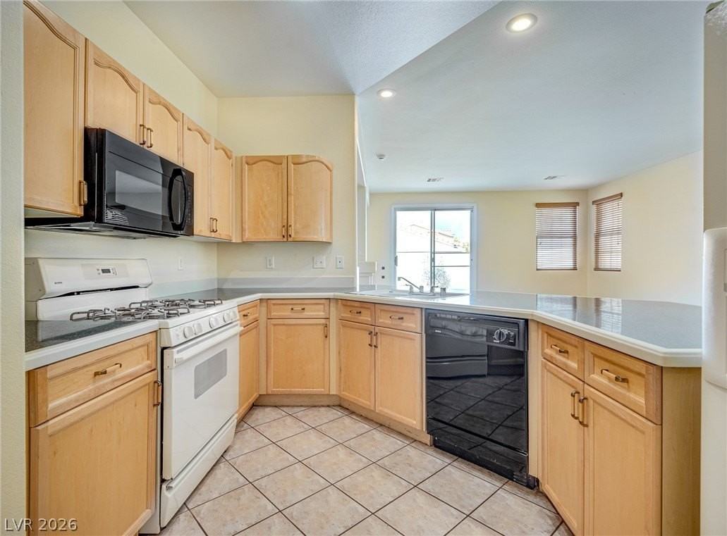 1162 Dana Maple Ct - Photo 6 of 15