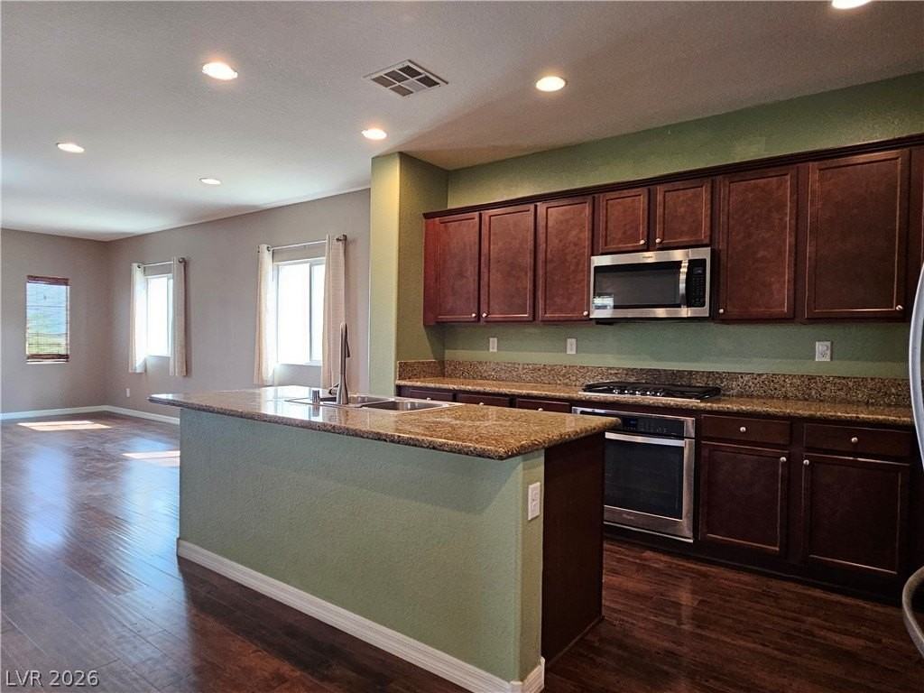 7141 Orion Bands St - Photo 6 of 31