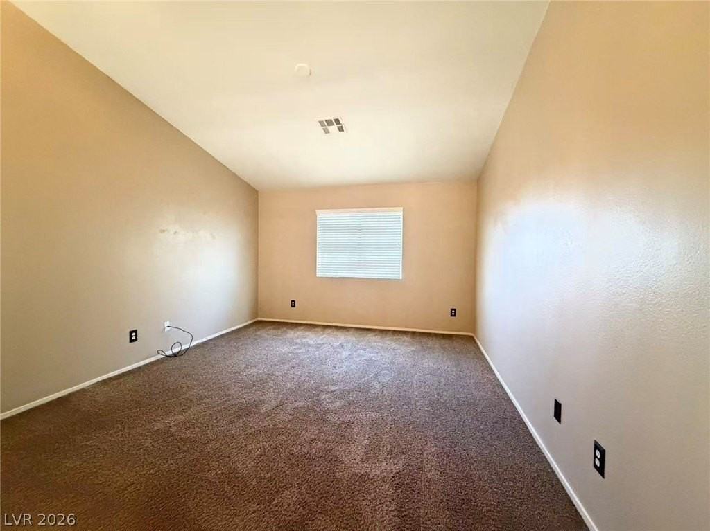 920 Hunters Ridge Way - Photo 7 of 16