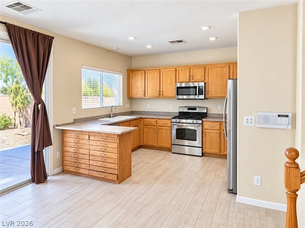 753 Anacapri St - Photo 2 of 19