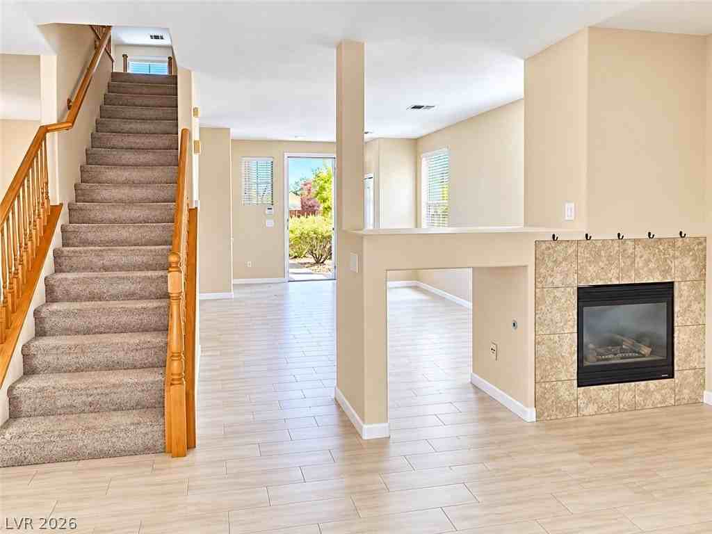 753 Anacapri St - Photo 6 of 19