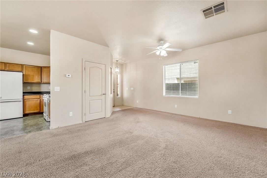 3761 Corpolo Ave - Photo 5 of 25