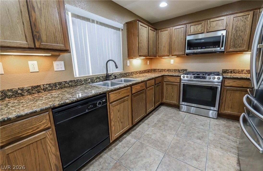 7941 Alta Lima Valley Ct - Photo 5 of 21