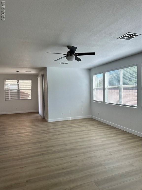 9639 W Post Rd - Photo 5 of 30