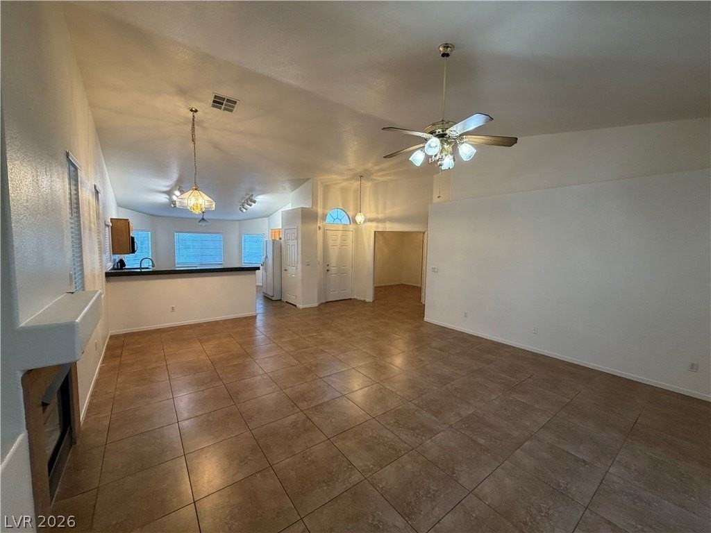 5028 Tropical Cliff Ave - Photo 2 of 16
