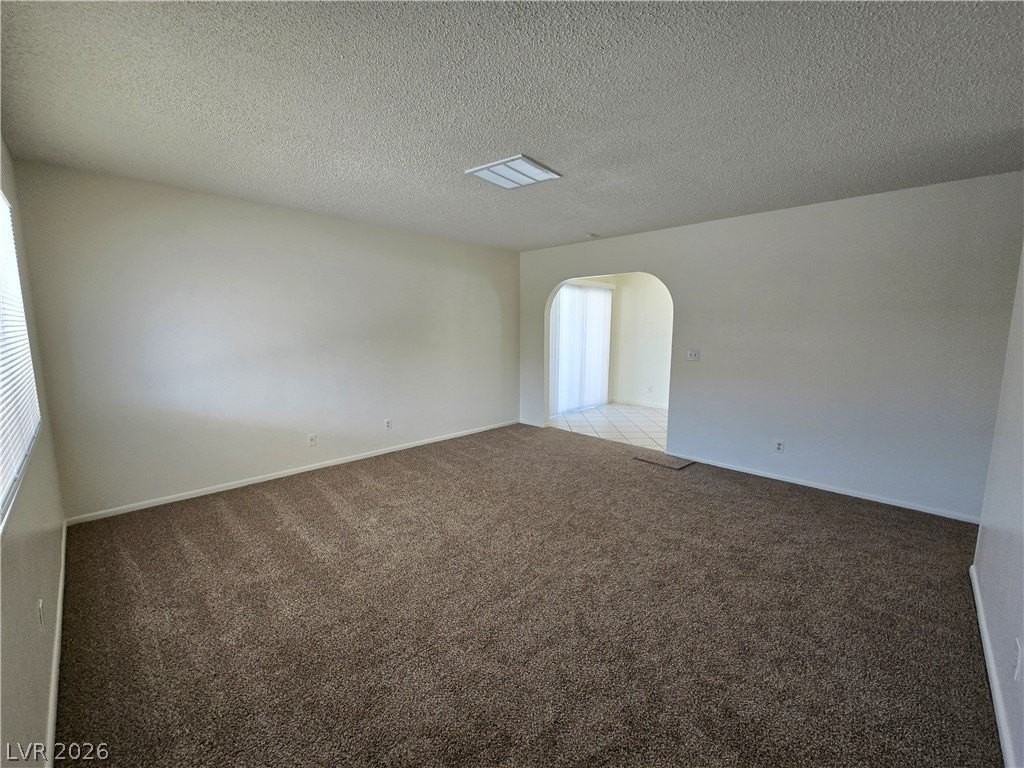 5239 Erin Cir - Photo 4 of 22