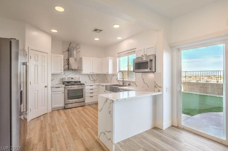 2840 Blythswood Sq - Photo 2 of 30