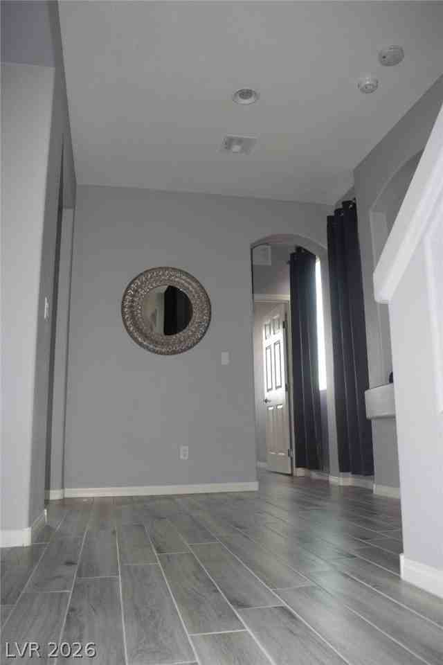 8356 Langhorne Creek St - Photo 2 of 17