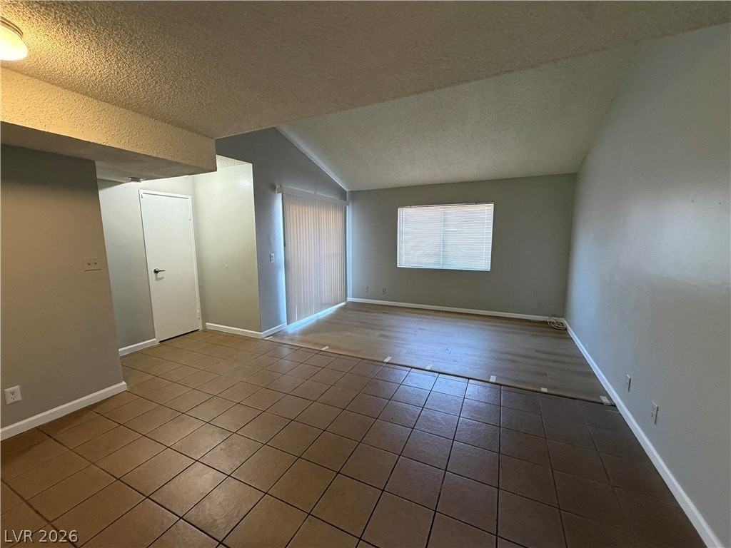 5187 Garden Ln #C - Photo 3 of 33