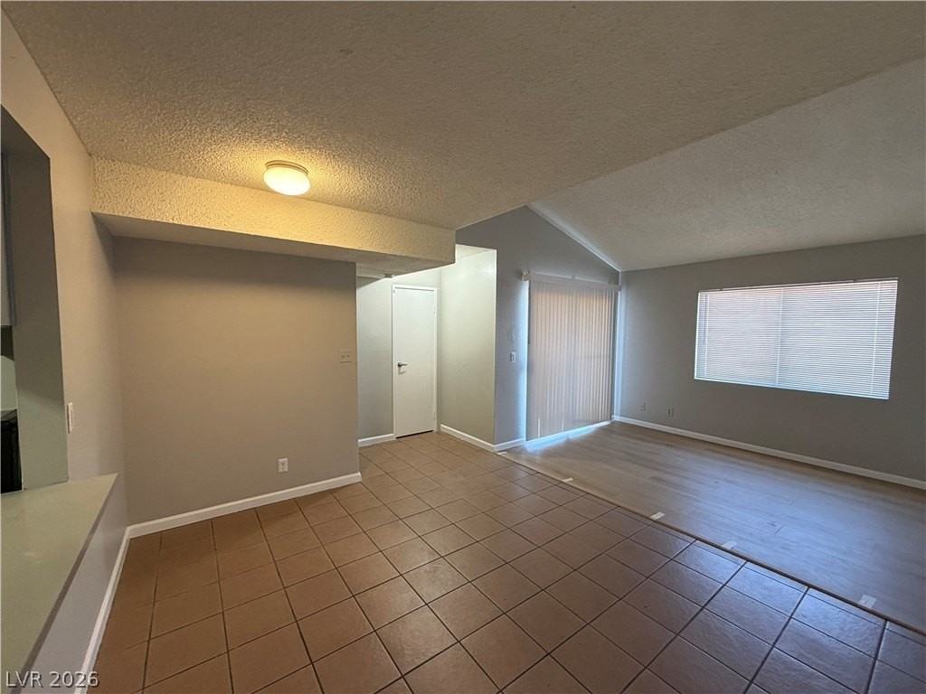 5187 Garden Ln #C - Photo 4 of 33